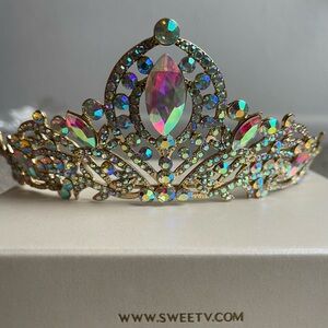 Stunning Rose Gold Tiara with Iridescent Stones